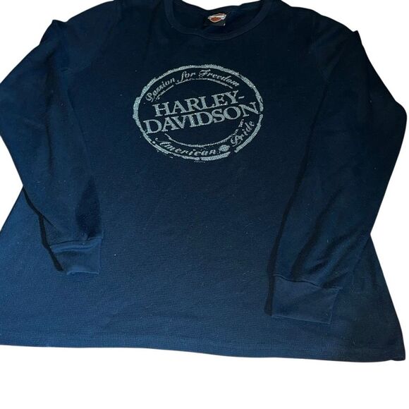 Black Harley-Davidson long-sleeve t-shirt with a "Passion for Freedom, Harley-Da - Picture 1 of 4